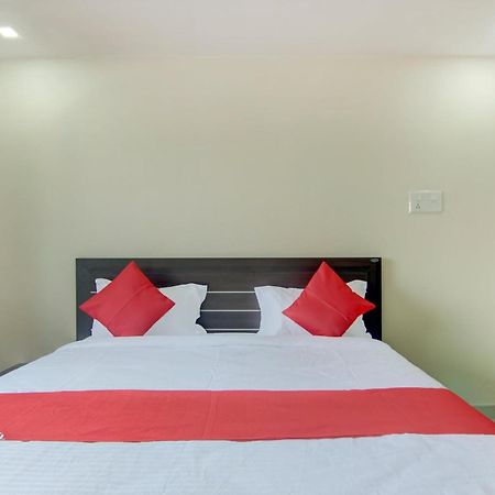 Hotel O Villa 31 Akot Екстериор снимка