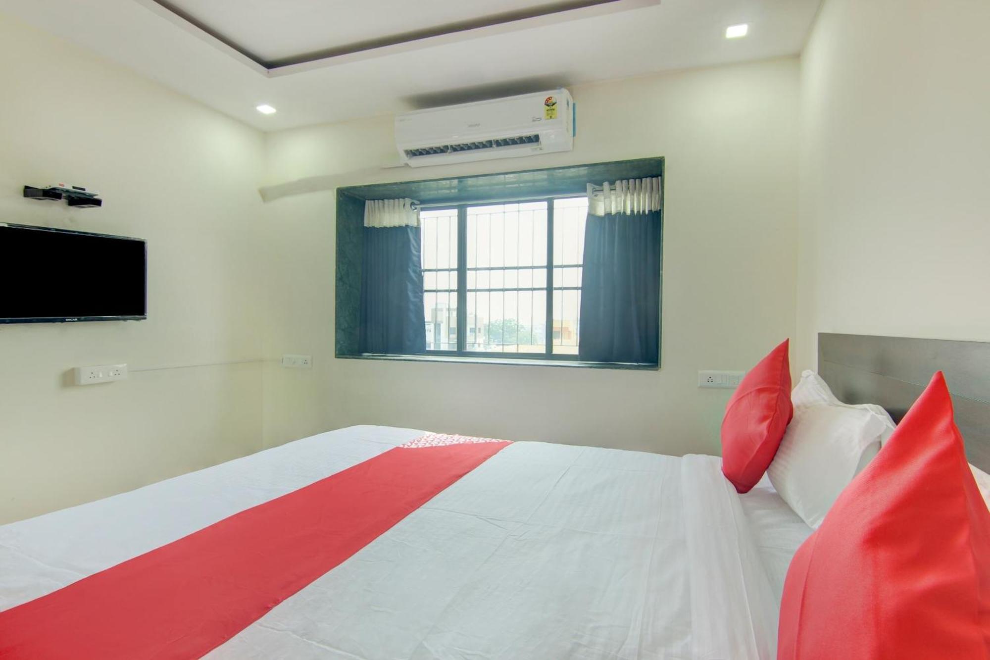 Hotel O Villa 31 Akot Екстериор снимка